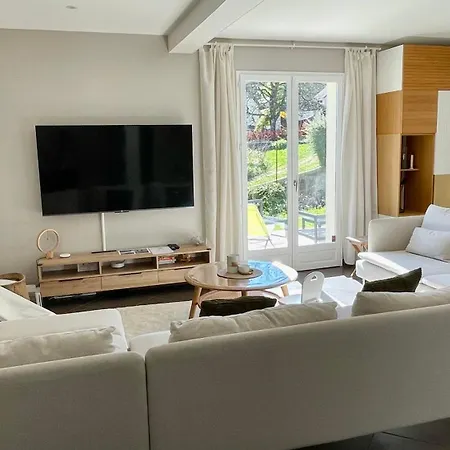 Rivéa Bizy - 150m2 - 2ou5 Ch - 2 Sdb - Parking Wifi Casa vacanze Vernon (Eure)